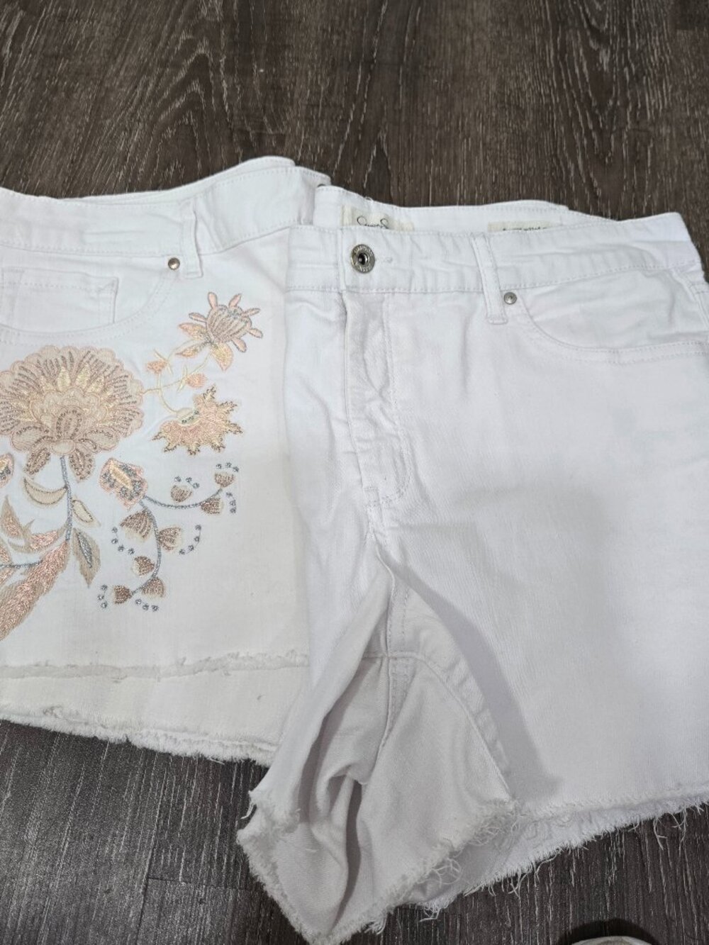 2 White Shorts, Jessica Simpson, size 32, Stretch